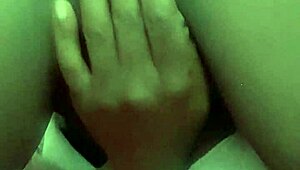 Black Milf Destroys Her Creamy Pussy