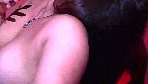 Colombian Teen Dances Seductively Before Blowjob