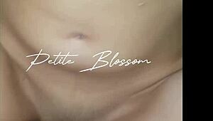 i'm that petite asian pinay doing reverse cowgirl on blossom's big cock