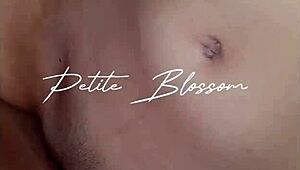 i'm that petite asian pinay doing reverse cowgirl on blossom's big cock