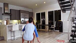 Alamak, stepsis Jillian Janson tipu saya masuk kongkek hardcore!