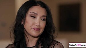 I can’t believe I’m scissoring my milf bff after confessing