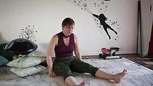 The russian milf in yoga pants gives a lesson on nude poses and cameltoe teasing