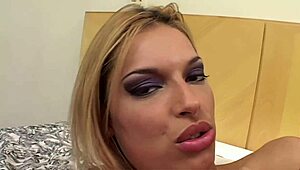 Nikki Rio Is a FINE ASS BITCH Ready to Get LICKED and Ridden Hard.