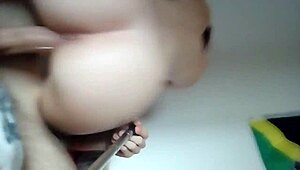 Follé a mi amiga BBW asiática en webcam sintiendo cada embestida en su culo apretado