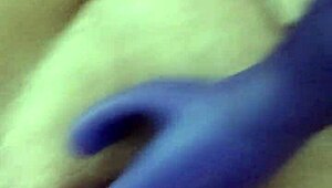 Amateur MILF gets her booty double dipped in anal