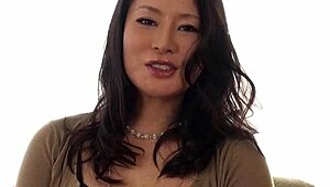 Stunning Japanese Beauty Rei Kitajima in G-Cup 69 Action