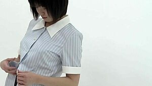 Amateur nude shoot with petite tits