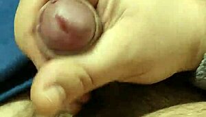 the girl enjoys a casual masturbation session leading to a big cumshot