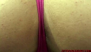 لورينا سانشيز الجنسية تأخذ زب شين ديزل الأسود بعمق في كسها الضيق