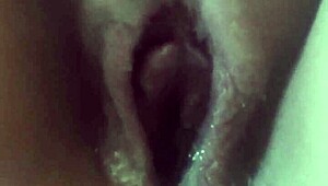 Morgendlicher FICK with a wet dildo after creampie in solo chat