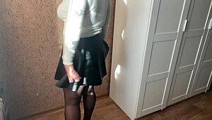 Amateur milf step sister masturbates in sexy pantyhose without panties