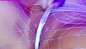 Horny Wet Teen 18+ Records Sexy Video For Daddy While He's At Work!