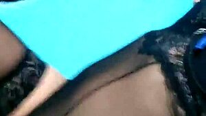 Brunetă peruană pui 18+ webcam arată cur mare la stream