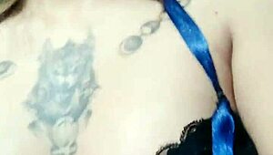 Brunette peruvian teen webcam girl shows big ass on stream