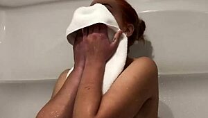 teen serena showers naked