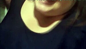 i noticed this safada in the bathroom and she came to suck me good.