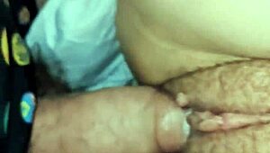 milf innessa kiss plays with toy close-up! 😜