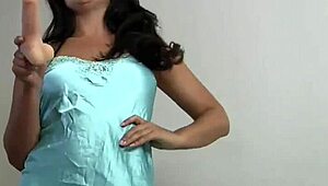 Hey, I'm gonna dress you up real pretty today