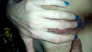 Bek fingers her wet shaved pussy 😏