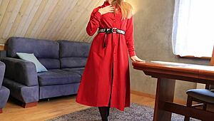 Guess what? My new girlfriend did a steamy striptease for me! 😍