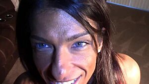 Athletic Milf Gets Up to Mischief