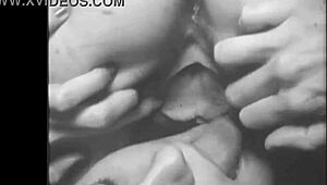 Retro porn: A Victorian gentleman's confessions of lesbian sex