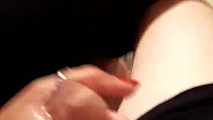 Watch the hairdresser give a handjob leading to cumshot?