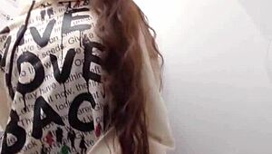 Teen panas gila 18+ risiko masturbasi di penerbangan internasional