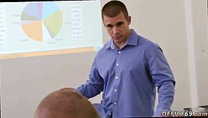 straight guys get their feet served by fags on pantsless friday 😏