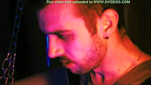 Aku jumpa mimpi basah jahat di orgi halloween dengan hisap tanpa kondom