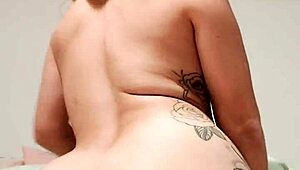 alina modelista licks red popsicle while undressing and cuddling bear in bed 😏