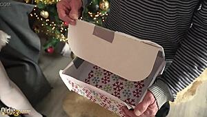 young threesome fantasy becomes reality!