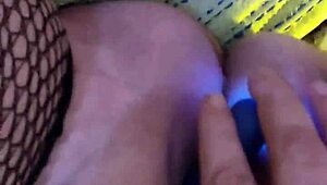 Kan du klare denne kæmpe squirt fra min glatte fisse?