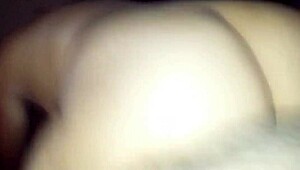 Insatisfecha chupando polla del marido pero la cago con fallos