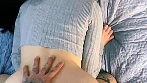 i cum but he keeps fucking me and cums in my mouth