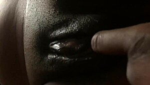 Bae Loves Licking My Pussy In Lesbian Ebony Fun