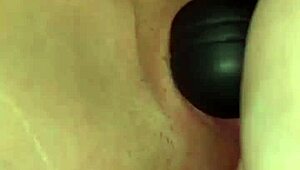 Amateurs Explore Wet Pussy in Homemade Masturbation Session