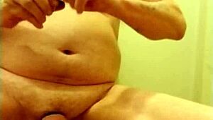 hey dude, stroke that cock with the ring now