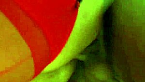 hey, check out this blonde threesome with nikki benz and jenna presley