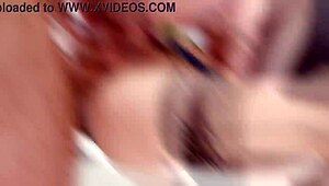 वेट टीचर सायरेन डी मर ने 5ऑन1 रफ डीपी और डीवीपी ऐक्शन लिया गेप्स और स्क्वर्ट के साथ