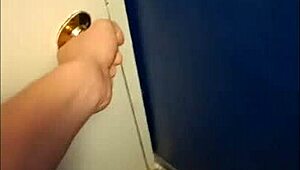 Quick Blowjob and Fuck with Young PAWG in Nightclub