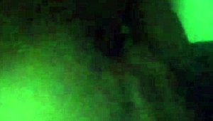 pareja ebony comparte momentos íntimos calientes