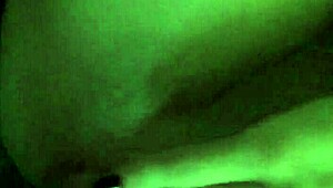 russian amateurs fuck larissa to orgasm in homemade video