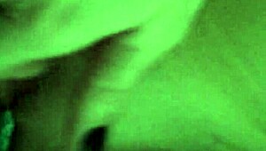 russian amateurs fuck larissa to orgasm in homemade video