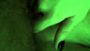 russian amateurs fuck larissa to orgasm in homemade video