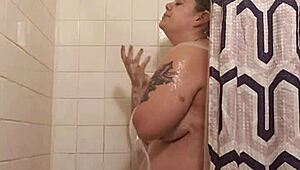 Friend and ex-girlfriend have a steamy shower session