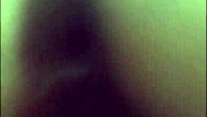 hot & sexy threesome with girl on girl action! 😘