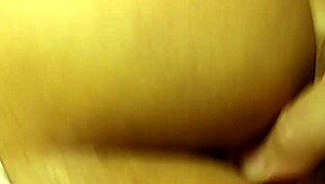 Horny Brazilian Ebony Wife's Tight Ass Gets Fucked Hard