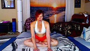 redhead improves hip mobility in yoga workout